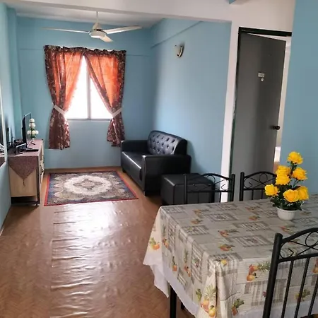 Khairul Homestay Pangsapuri Sutera Seberang Jaya Kampong Telok  Exterior photo